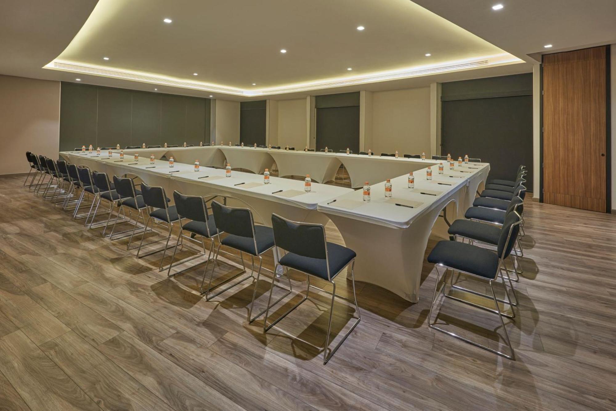 City Express Plus By Marriott San Luis Potosi Exterior photo