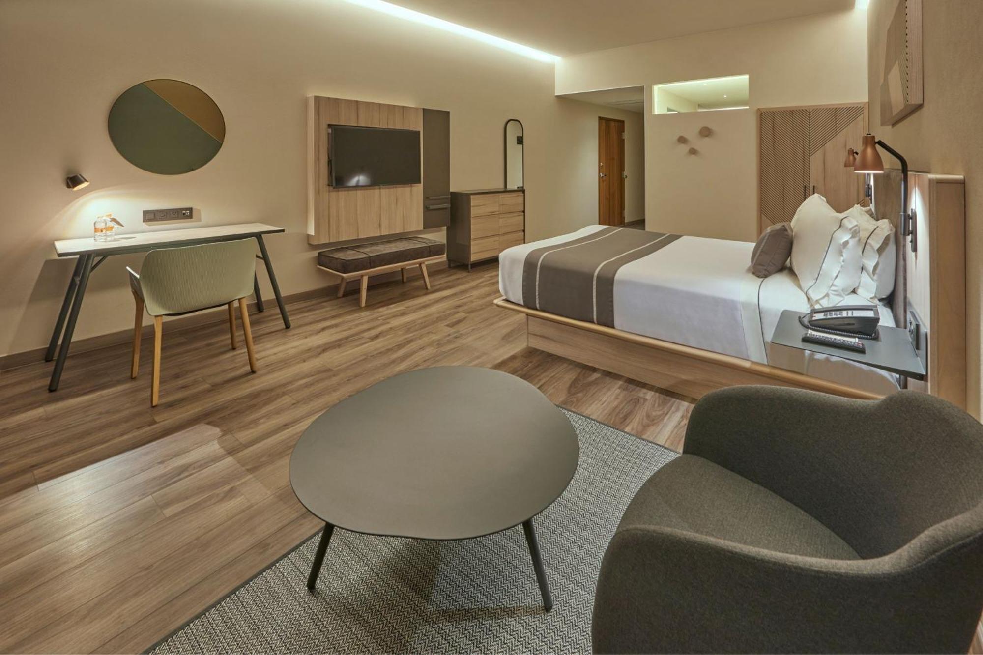 City Express Plus By Marriott San Luis Potosi Exterior photo
